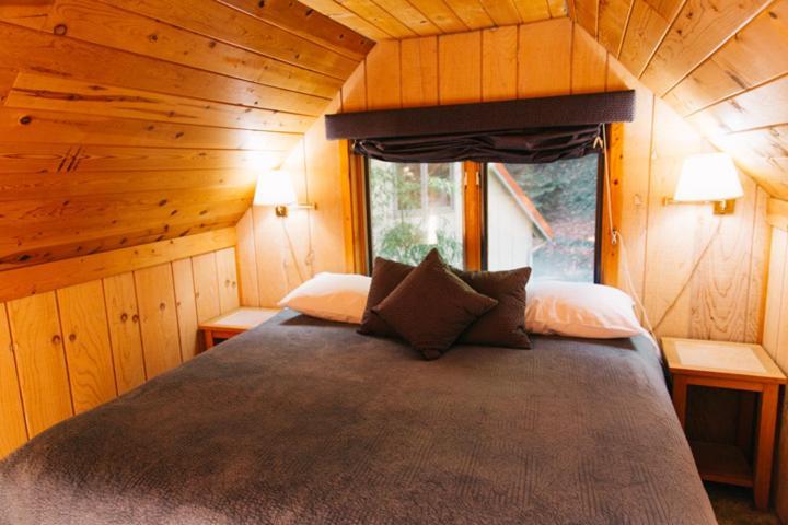 Steamboat Inn Idleyld Park Экстерьер фото